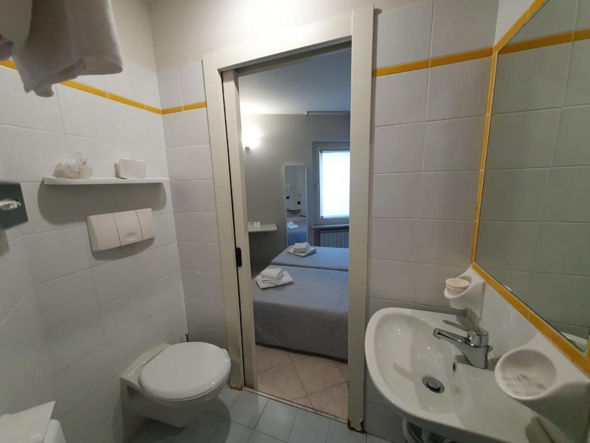Hotel Cumili Capo di Ponte Exteriör bild